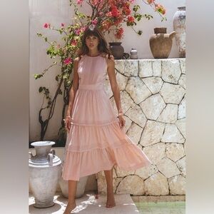 NWT Pampelone perle midi dress